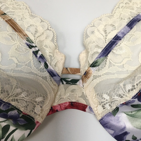 Vintage Christian Dior Lingerie Set (Circa 1980s) - Picture 3 of 13